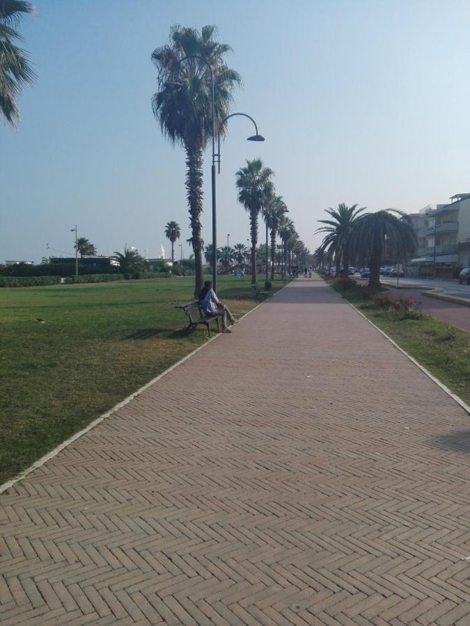 Affittacamere La Pisana Porto SantʼElpidio Exterior foto
