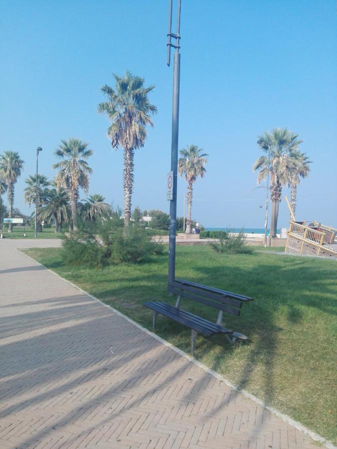 Affittacamere La Pisana Porto SantʼElpidio Exterior foto